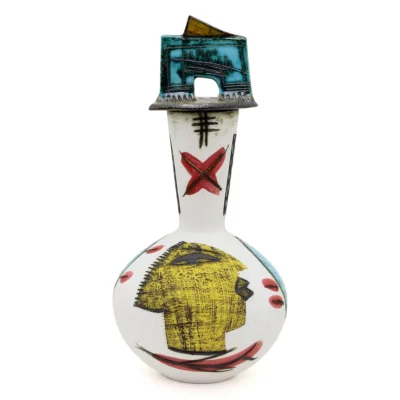 Charmaine Haines ceramic vessel